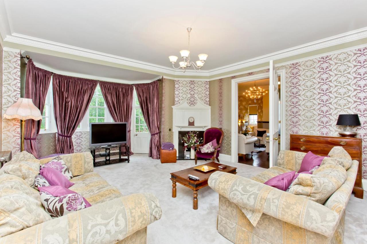 Luxury 3-Bedroom Apartment With Stunning Views At Ramsay Garden Edinburgh Eksteriør bilde